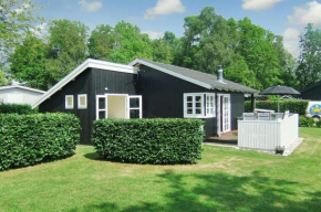 Holiday home Niels E- 3129